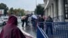 Protestno okupljanje ispred gradskog parlamenta, Novi Sad, 3. oktobar 2025.