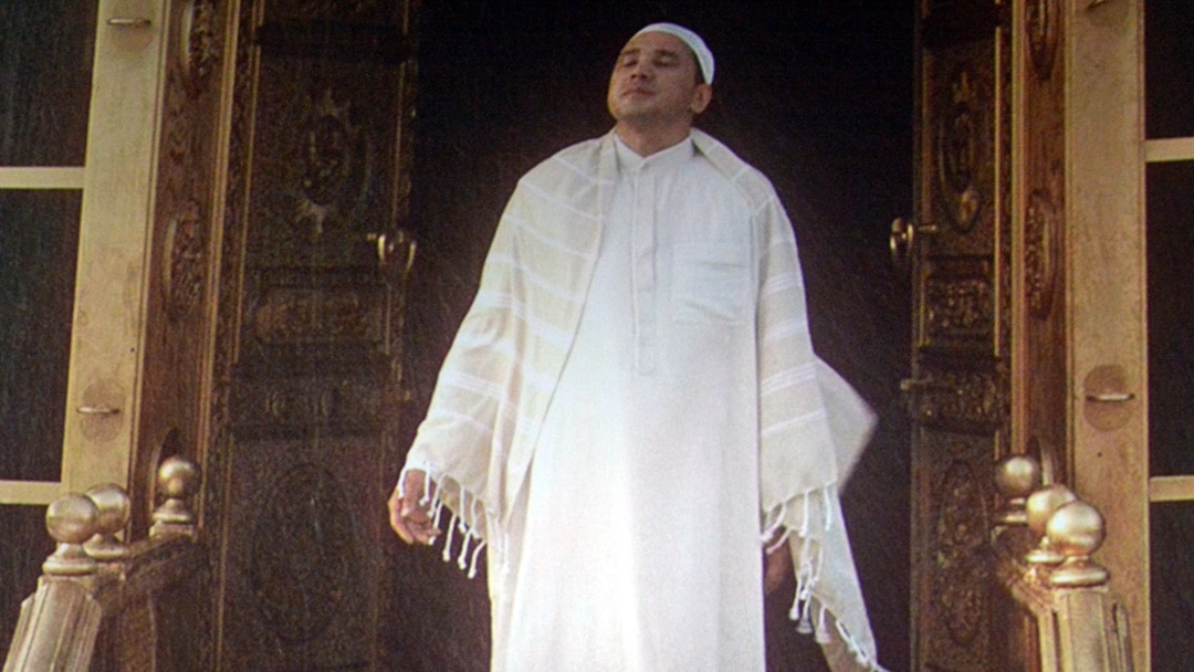 Тік күйдегі әлемдегі ең ұзын пенис