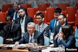 Постпредставник Китаю при ООН Фу Цун виступає на засіданні Ради безпеки ООН у штаб-квартирі ООН у Нью-Йорку, США, 20 листопада 2025 року