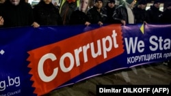 Protestatari anticorupție în Bulagia