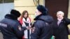 Задержание Юлии Штанько после ареста. Фото "Апологии протеста"