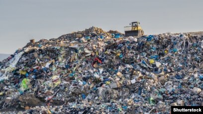 Yalangoch yigitlarning fotosuratlarini tekshirish Yalangoch qizlar qoshiq kuylayotgan klip