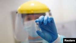 Міністр очікує 700 тисяч доз вакцини Sinovac в березні