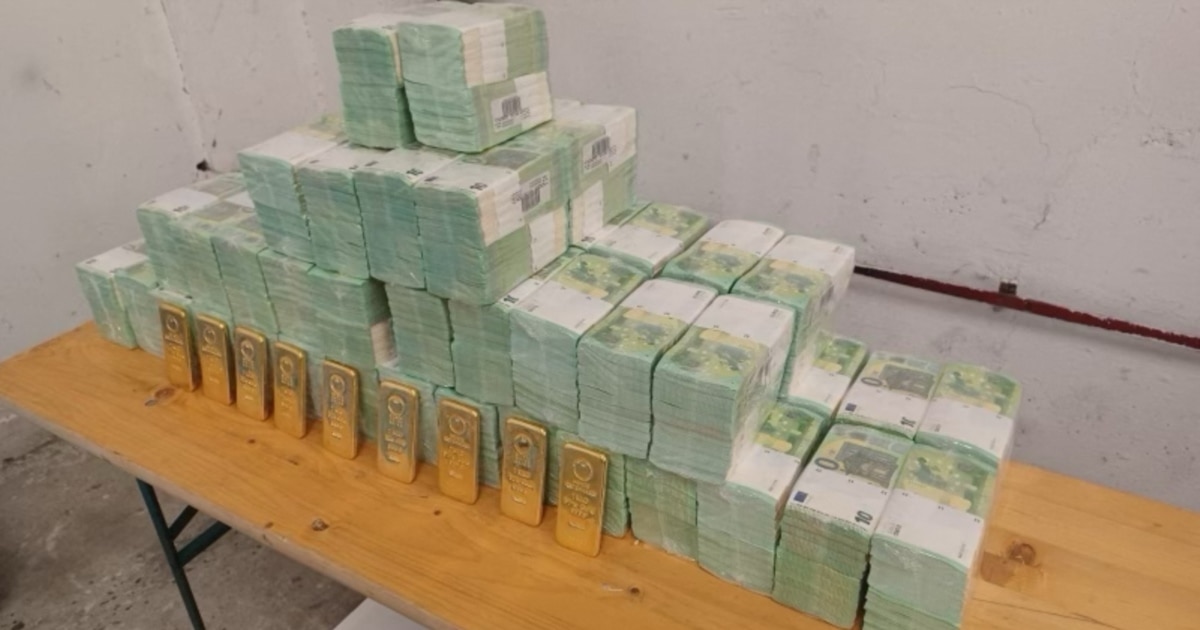 Gold Bars, $80 Million Cash, Arrests, Orban’s Election: Hungarian-Ukrainian Bad Blood Boils Over