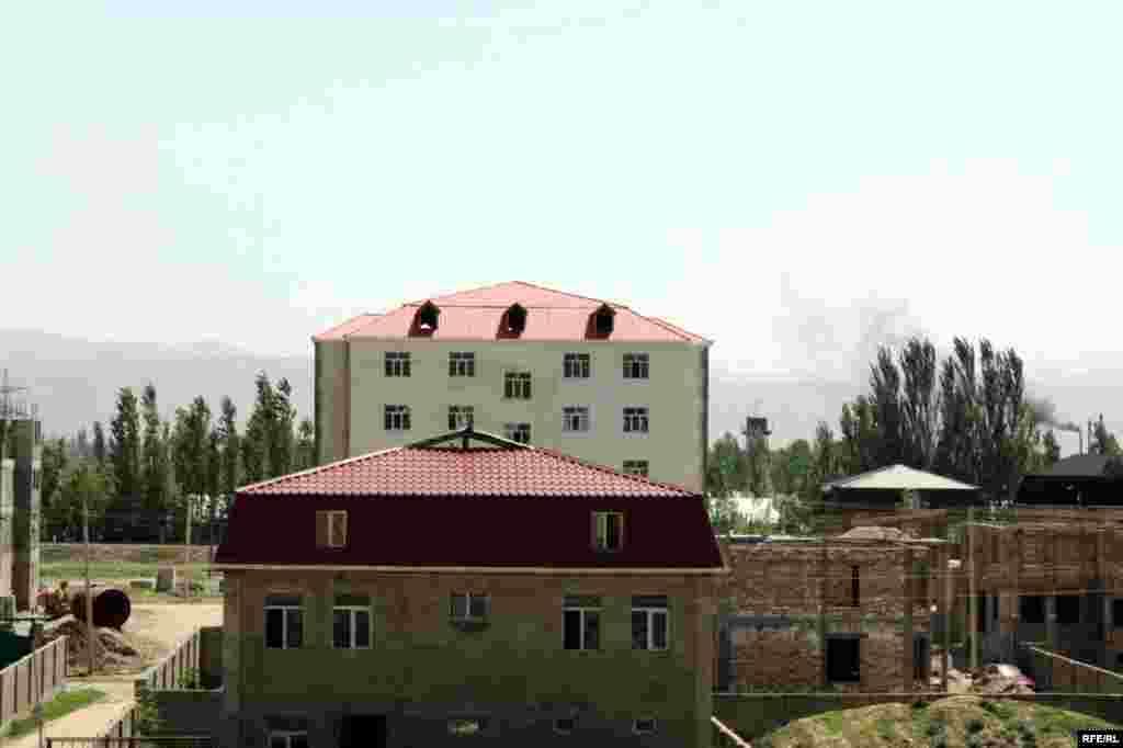 Бомпӯшиҳои рангини Душанбе #38