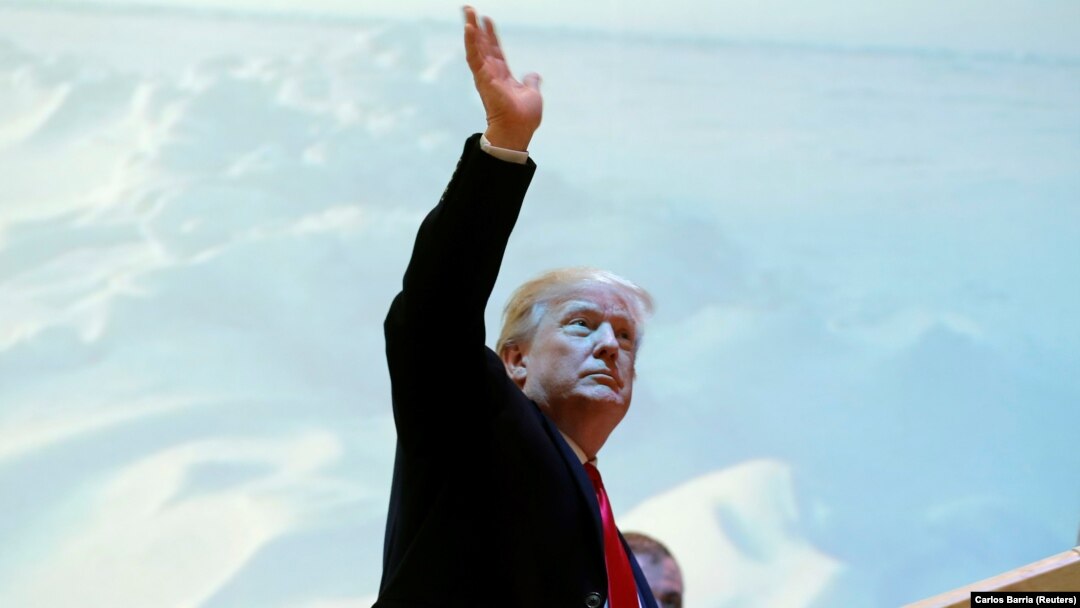 Дональд Трамп прибыл на Всемирный экономический форум в Давосе, 26 января 2018 года