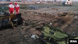 Avionul ucrainean a fost doborât din greșeală de o rachetă iraniană, spun oficialii SUA