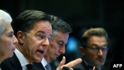 Secretarul general al NATO, Mark Rutte, ține un discurs în cadrul unei reuniuni a Comisiei pentru securitate și apărare a Parlamentului European, la Bruxelles. 26 ianuarie 2026.