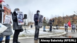 Митинг памяти Бориса Немцова в Великом Новгороде