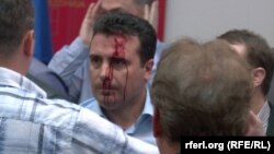 Премиерот Зоран Заев повреден на 27 април минатата година во Собранието