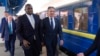 Secretarul de stat al SUA Antony Blinken (dreapta) și ministrul britanic de externe David Lammy (stânga) au ajuns în gara din Kiev, Ucraina, miercuri, 11 septembrie 2024.