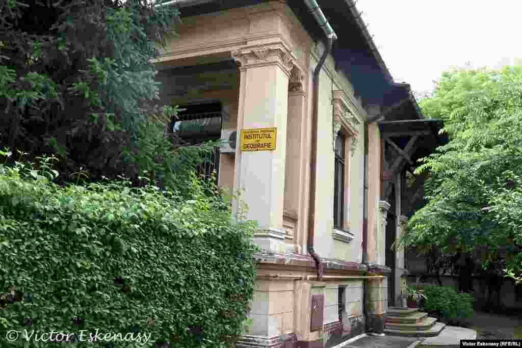 Casa Simion Mehedinți, astăzi sediul Institutului de Geografie, Str. Dimitrie Racoviță, București