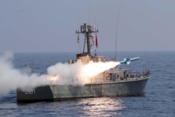 Запуск противокорабельной ракеты с катера иранских ВМС в Ормузском проливе. 11 сентября 2020 года