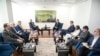Kryeministri në detyrë i Kosovës, Albin Kurti dhe përfaqësuesit diplomatikë të shteteve të QUINT-it.