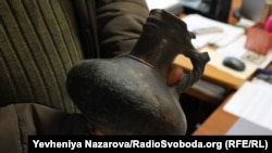 Горшик ІІ-ІІІ ст. н.е. виявили запорожці, які відпочивали на Хортиці, і передали у заповідник