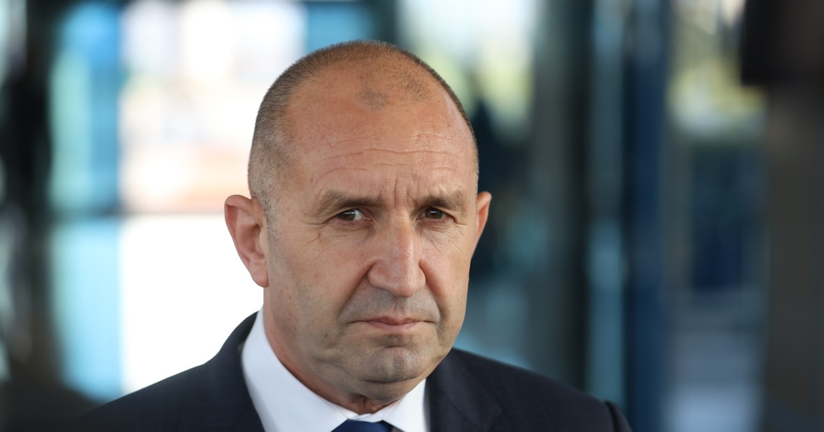 Конституционният съд (КС) няма да разгледа искането на президента Румен