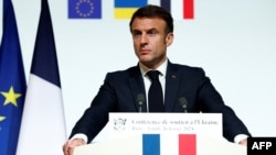 «У мене немає жодних сумнівів, у тому числі в інформаційному плані», – сказав президент Франції