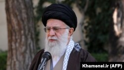 د ایران ولسمشر ایتالله علي خامنه يي