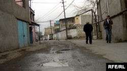 Улица поселка Балаханы