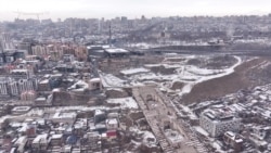 Ինչպես կառավարությունը Կասկադի վերակառուցման ծրագիրը հանձնեց սնանկացած գործարարի
