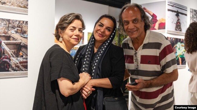 از راست: سیف‌الله صمدیان، تهمینه میلانی و مهتاب نصیرپور