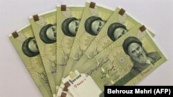 A redenomination of the Iranian currency has been discussed for years as its value has plummeted. (file photo)