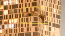 Мәскеудегі Мосфильм көшесінде тұрған көпқабатты үйге дрон түсті. 4 мамыр 2026 жыл.