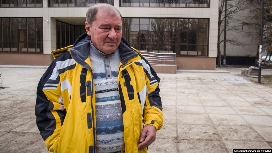 Ilmi Umerov, deputy chairman of the Crimean Tatars' self-governing body, the Mejlis (file photo)