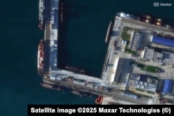 До атаки. Причал и две подводные лодки KILO, Новороссийск, РФ, 11 декабря 2025 года