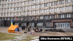 Активісти біля Сумської ОДА, 16 березня 2017 року