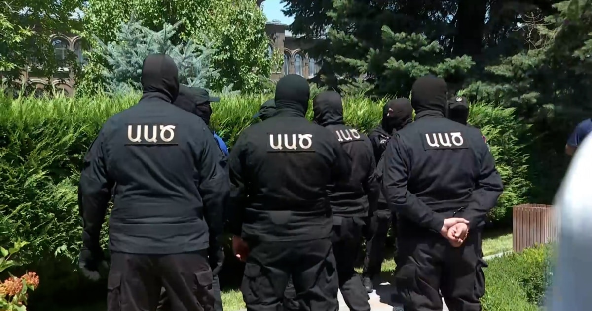 დააკავეს კიდევ ერთი არქიეპისკოპოსი – სომხეთის საპატრიარქოში სპეცოპერაცია შეწყდა, დაძაბულობა გრძელდება