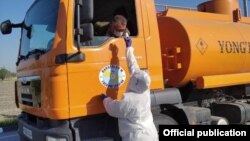 Ҳайдовчилар белгиланган санитария қоидаларига риоя қилмаган.