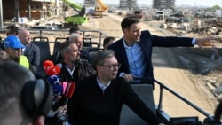 Predsednik Srbije Aleksandar Vučić u obilasku radova na gradilištu za EXPO sa ministrom finansija Sinišom Malim, Surčin, 5. april 2026. 