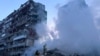 Внаслідок російського ракетного удару обвалися цілий під'їзд багатоквартирного будинку у Києві. 18 квартир. 14 травня 2026 року