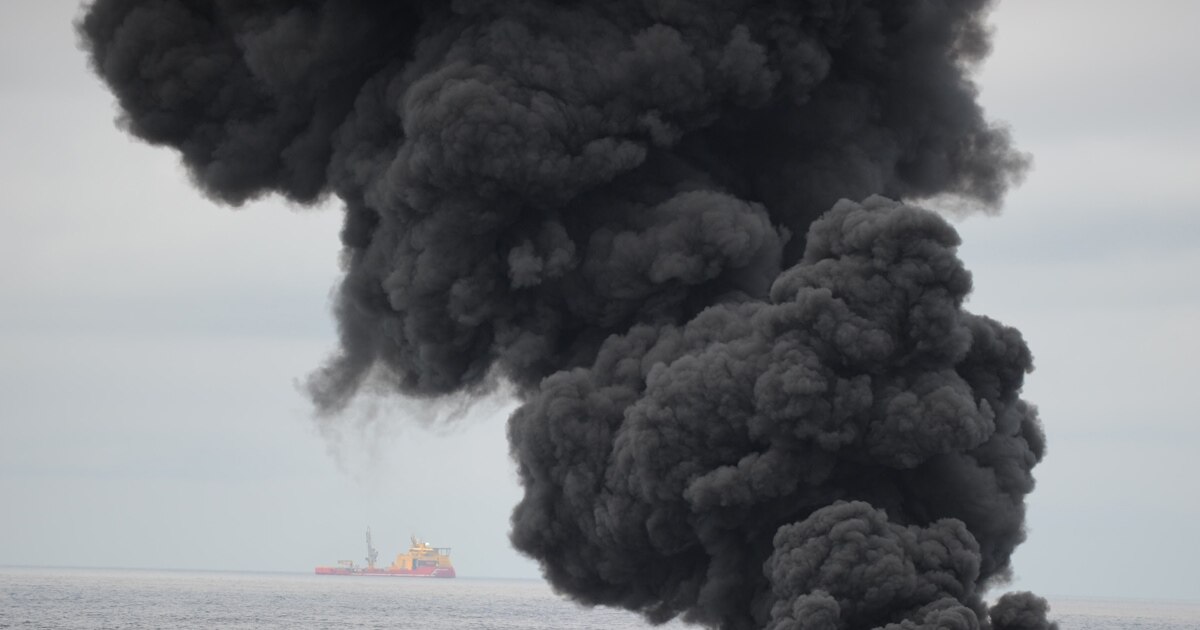 BP Says Oil Leak Bigger Than Previously Estimated(01)