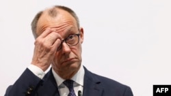 Cancelarul german Friedrich Merz, la o conferință de presă organizată în timpul unei vizite la „Târgul Internațional de Artizanat 2026” (Internationale Handwerksmesse - IHM) din München, sudul Germaniei, pe 6 martie 2026