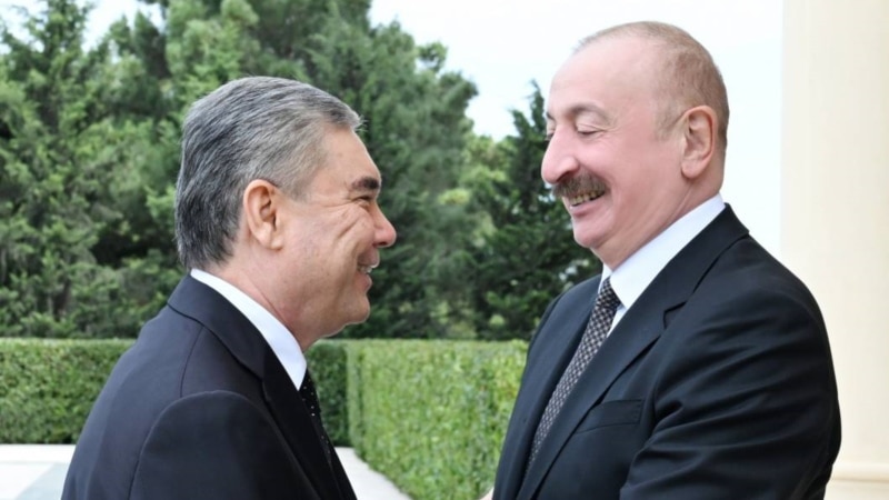 Awazada “Azerbaýjan-Türkmenistan-Özbegistan” sammiti geçirilýär