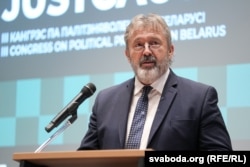 Выступае амбасадар Чэшскай Рэспублікі ў Літоўскай Рэспубліцы Алеша Опата
