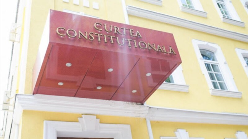 Majorarea salariilor pentru judecătorii CC se amână/ Președinta Maia Sandu a întors legea parlamentului