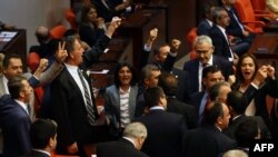 Turski parlament ilustracija 