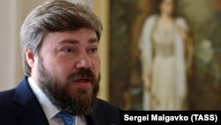 Костянтин Малофєєв сказав, що не постраждав, і заявив, що «ніякі погрози не вплинуть на його патріотичну позицію».