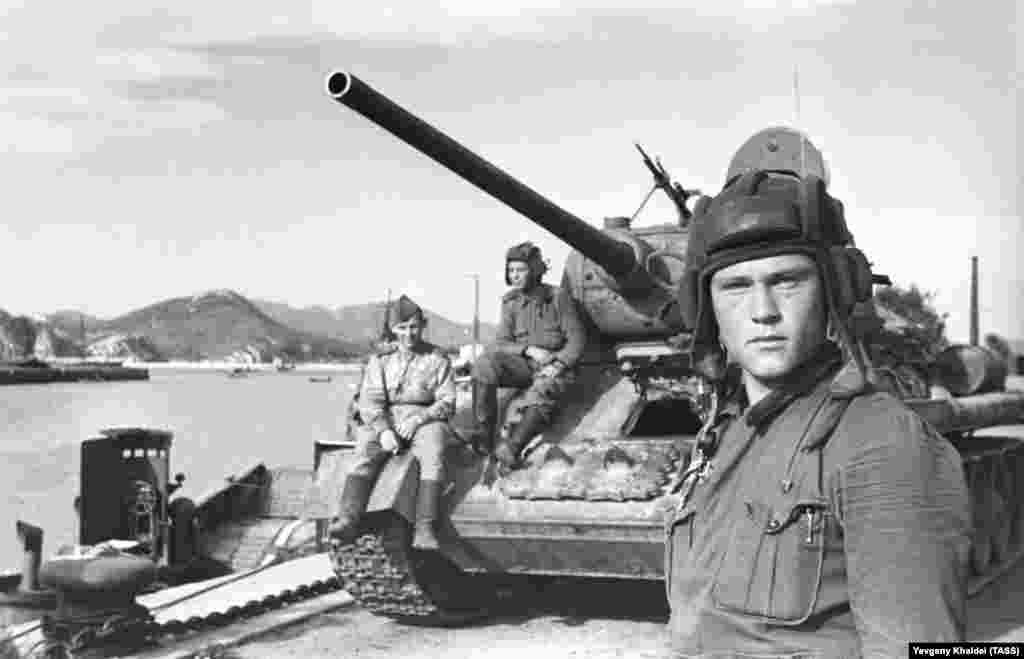 Lieutenant Vasily Sarafonov, a T-34 tank commander, poses for a photo in Port Arthur during the campaign against Japan in 1945.