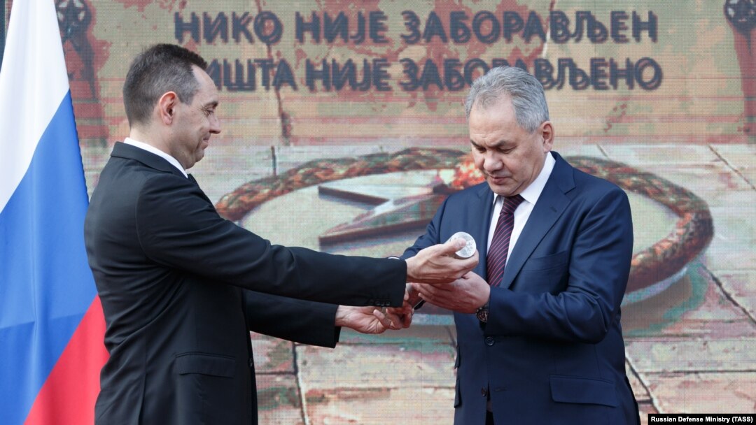 Srpski i ruski ministri odbrane, Aleksandar Vulin i Sergej Šojgu