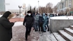 Kazakh Police Detain Three At Nur-Sultan Protest