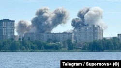 Дым над Воронежем после украинского удара