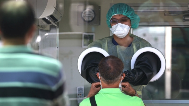 Australia dhe Tajvani përballen me shpërthime të reja të koronavirusit