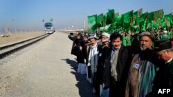 Imamnazar-Akina demir ýolunyň açylyş dabarasy, 28-nji noýabr, 2016