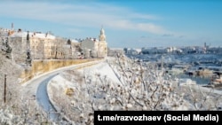 Севастополь під снігом у перший день січня 2026 року