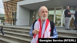 ზურა მენთეშაშვილმა საპატიმრო 31 ივლისს, დილით დატოვა.
