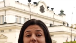  Крият ли се депутатите? Как незабавен ремонт на Народното събрание не стартира към този момент трета година 